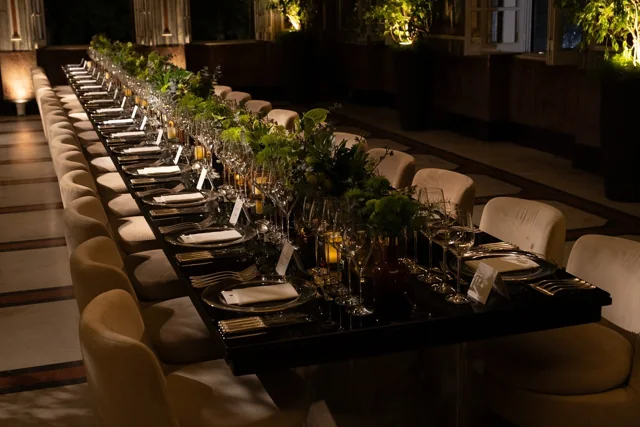Long table and decor at the Bisutti dinner at Parque Lage · Photography: Produtora 7