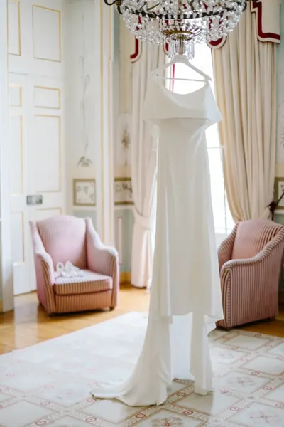 Wedding dress in a Seteais salon